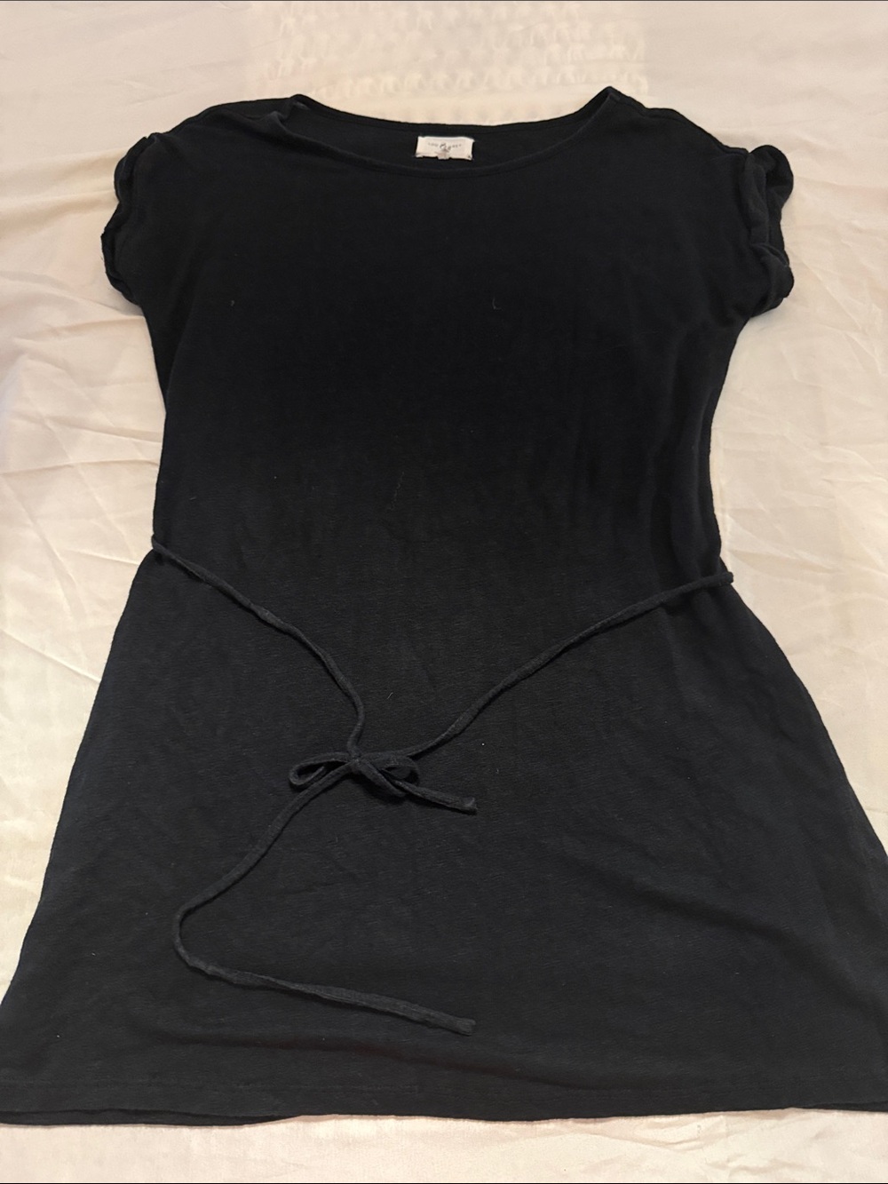 Lou & Grey Black Short-Sleeve Tie-Waist Tee Dress